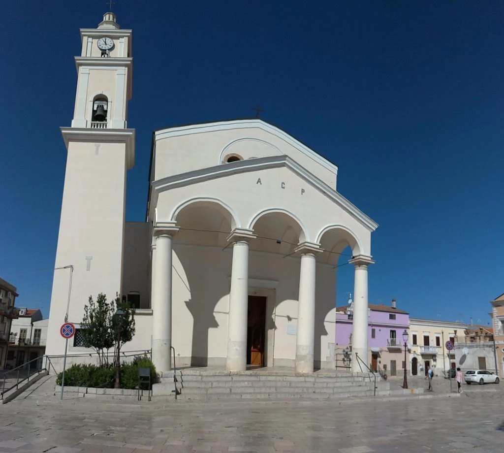 La Cattedrale della Santissima Annunziata e il campanile, Lesina