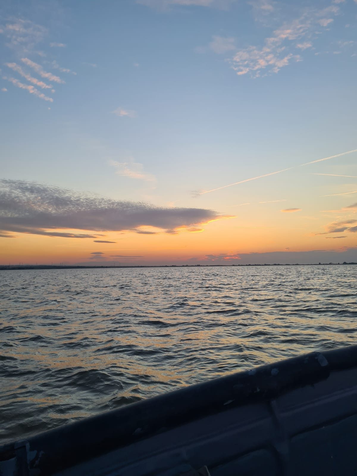 Giro in sandalo al tramonto nella laguna di Lesina
